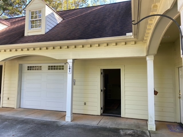 Garage entrance. - 137 Edgecombe Rd Unit Utilities and Furnished