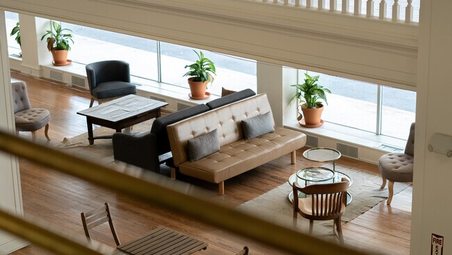 Common Area - Coffee Lounge 1st Floor