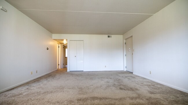 Photo - Craigdell Gardens