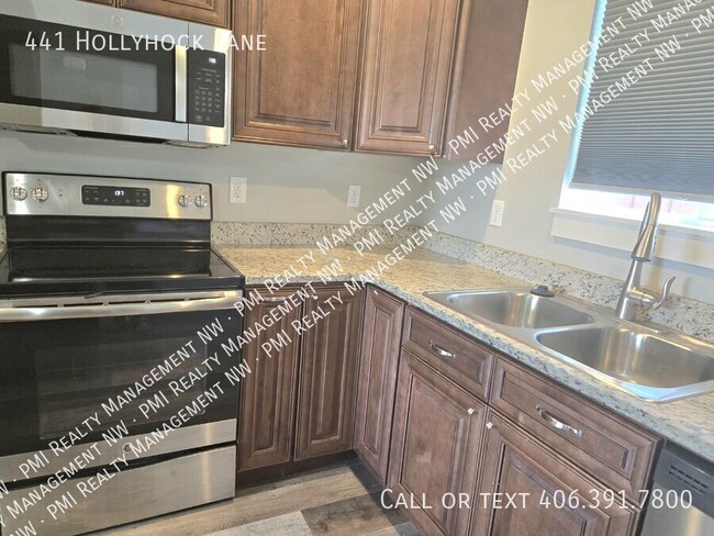 Photo - 441 Hollyhock Ln