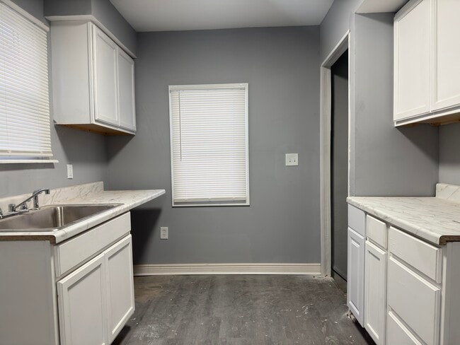 Photo - 11400 Abington Ave