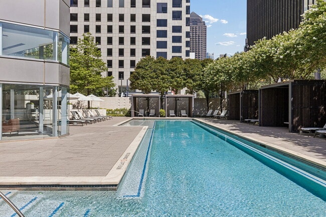 One Dallas Center