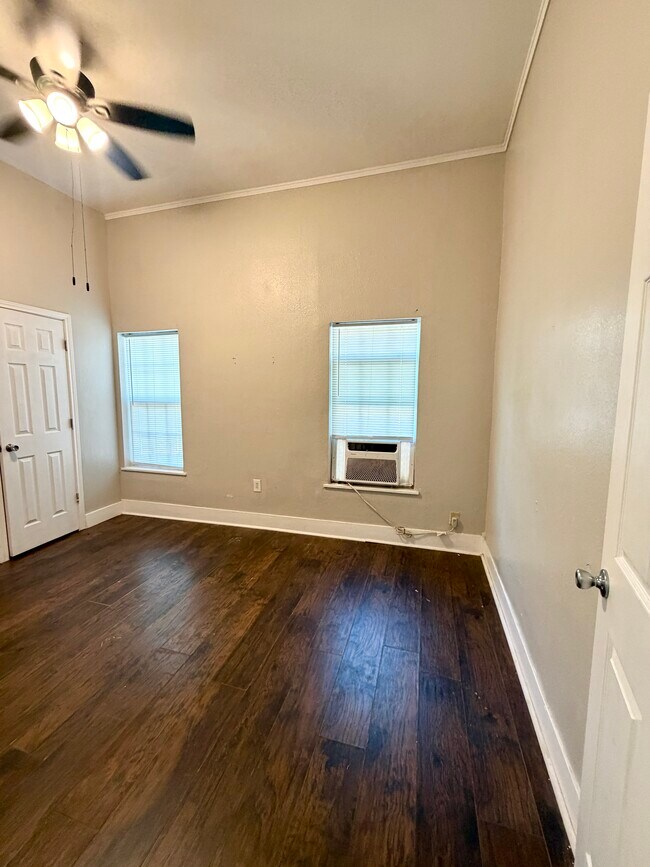Photo - 1500 E Fannin St Unidad B
