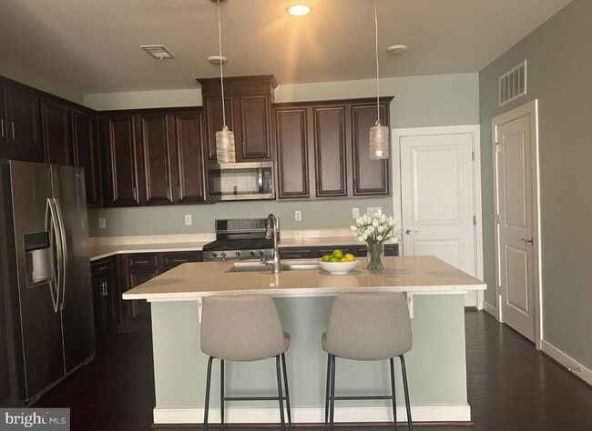 Photo - 13338 Arrowbrook Centre Dr