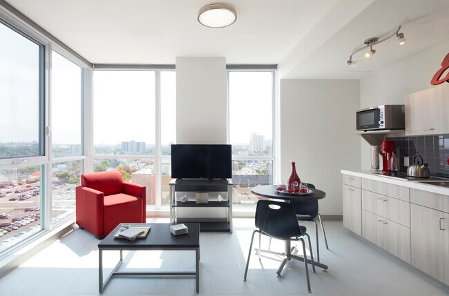 Photo - William Thomas