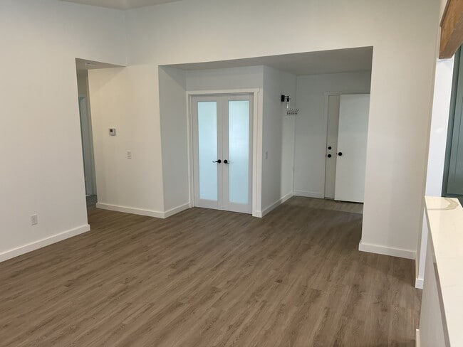 Photo - 6292 Freeborn Dr