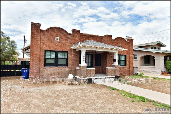 Photo - 2906 Wheeling Ave