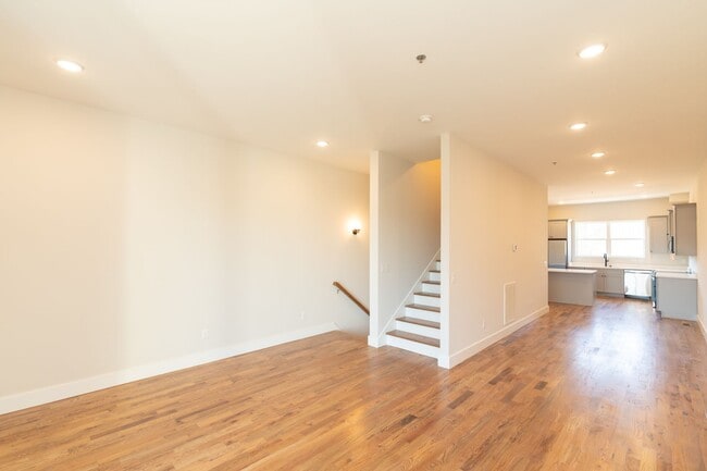 Photo - Modern 4 Bedroom Townhome in Southside Chattanooga