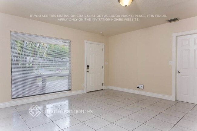 Photo - 1443 SW 10th St