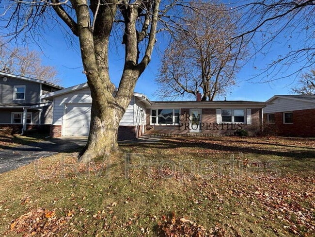 Building Photo - 1616 Meadowbrook Dr