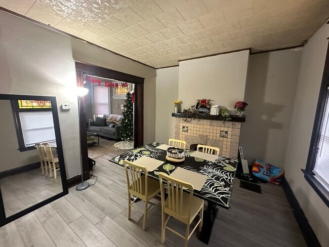 Photo - 5 Bedroom House Located In Clifton Near UC...