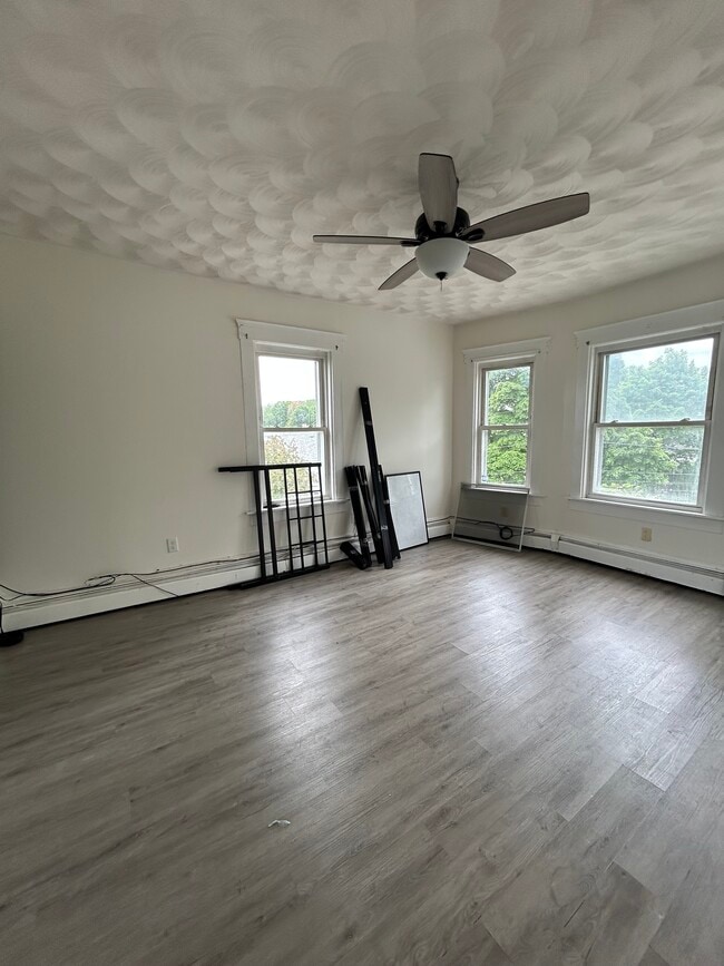 Living Room - 109 Ferry St Unit Third Fl