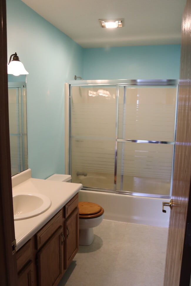 Photo - 1953 Greenbrier Ave