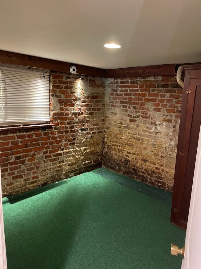 Photo - Cozy 1 Bedroom 1 Bathroom Basement Unit!