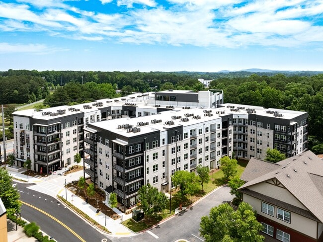 Solis Kennesaw