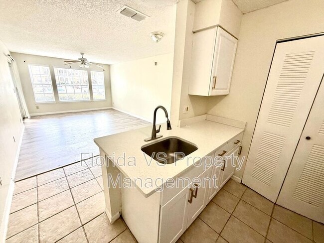 Photo - 1073 S Hiawassee Rd Unit APT 1315