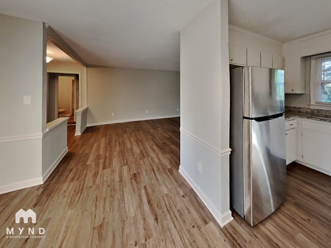 Photo - 6513 Old Meadow Rd