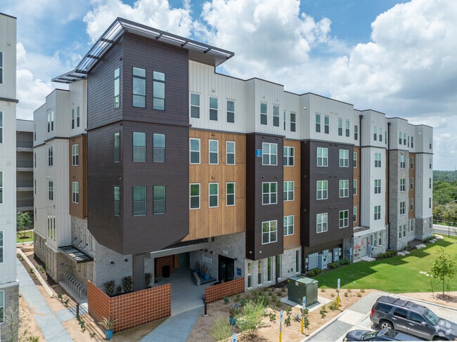 Leasing Office - The Rhett Rental