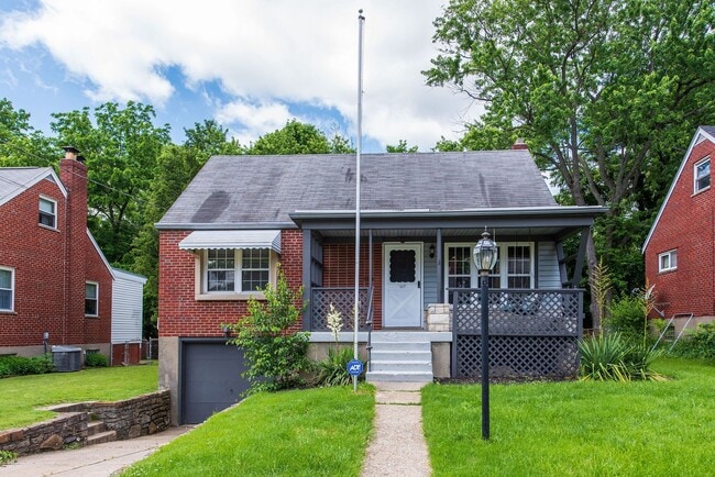 Building Photo - 3627 Edgebrook Dr