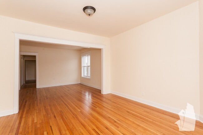 Photo - 1514 N Kedzie Ave Condo Unit 1