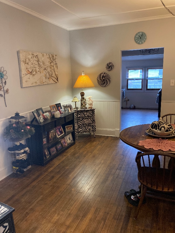 Photo - 1410 74th St