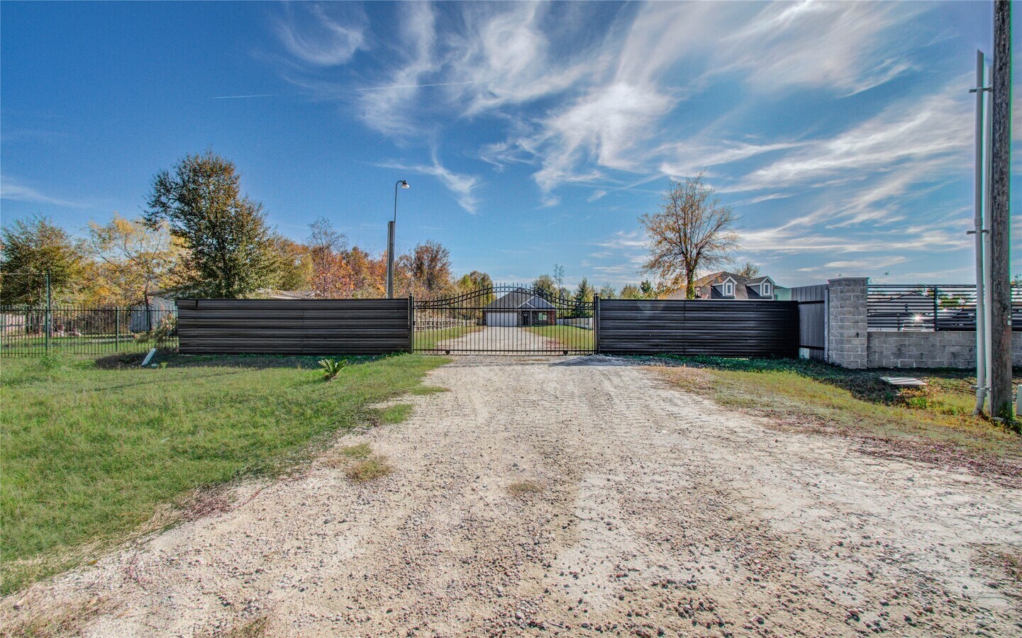 Photo - 898 Rd 3556