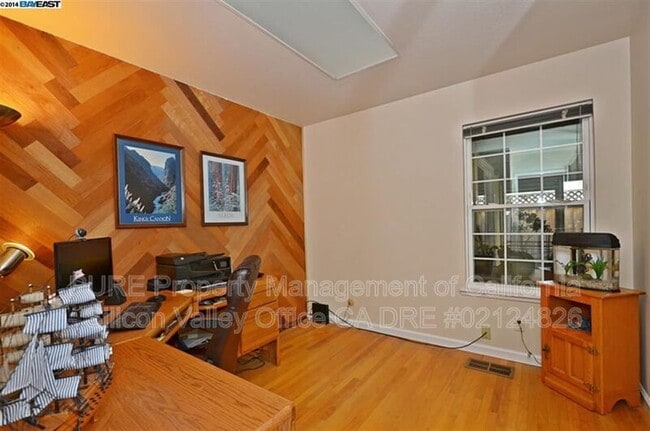 Photo - 4212 Vincente St