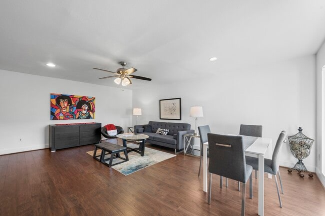 Building Photo - 234 Westheimer Rd Unit 8