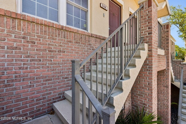 Photo - 506 N Liberty St