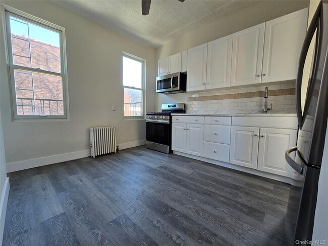 Photo - 31-17 43rd St Unit 3