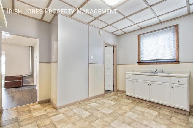 Photo - 106 Reiman St Unit Apt. 1