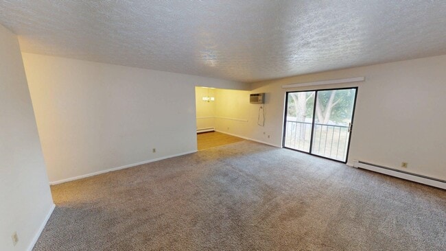 Building Photo - Updated 2 Bedroom, 2nd Floor,  Canfield Ap... Unit 6322 #4 Rental
