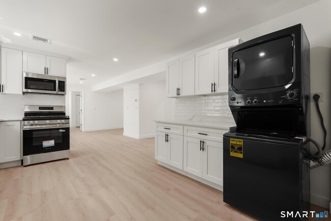 Photo - 64 Soundview Ave Unit #2
