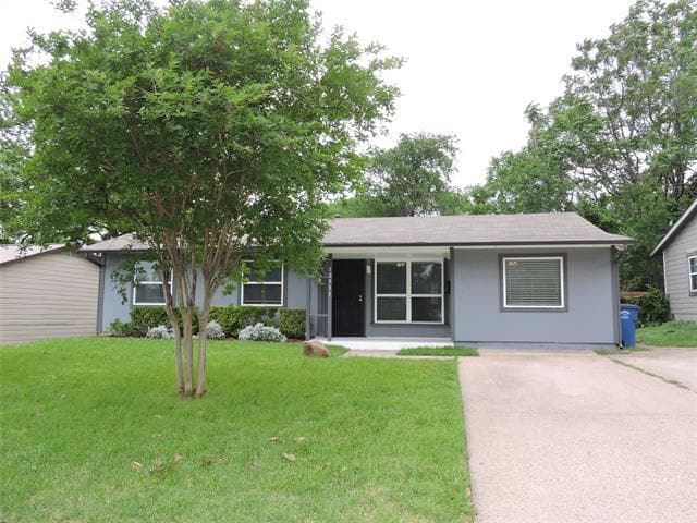 Building Photo - 12333 Oberlin Dr