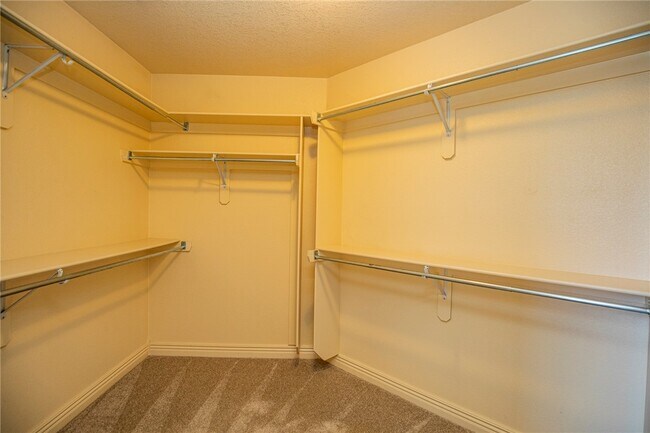 Photo - 2308 SW Chinquapin Ave