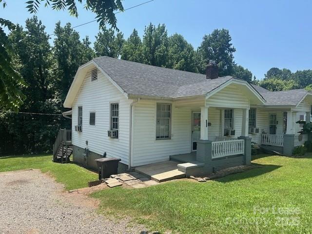 Building Photo - 660 E Sharpe St Rental