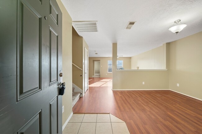 17802 Kerrybrook Ln