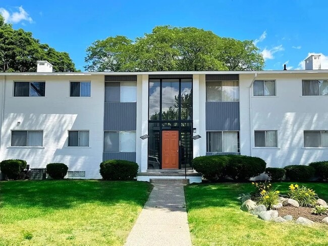 Golfview Apartments
