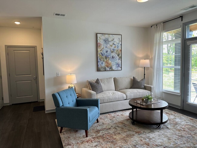 Building Photo - 5111 Aldersgate Dr Rental
