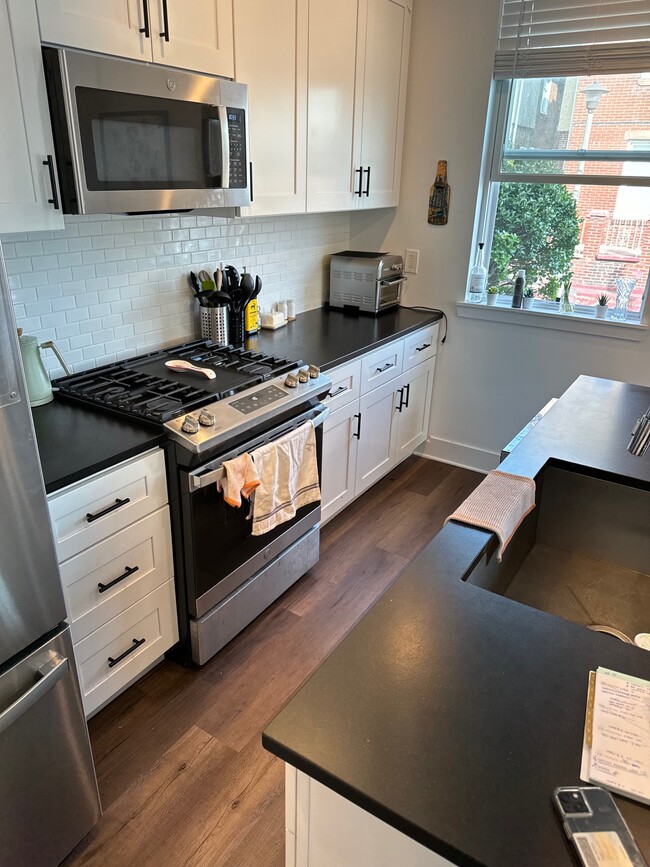 Photo - 256 N 32nd St Unidad #1