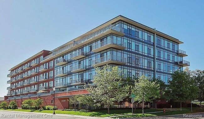 Building Photo - 101 Curry Ave