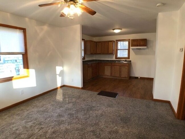 Adorable 1 Bedroom Home in Niles