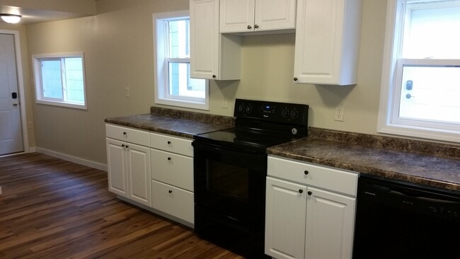 Photo - 206 West Bluff Street