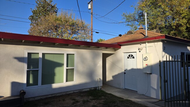 Photo - 728 Norbert Dr Unidad 2