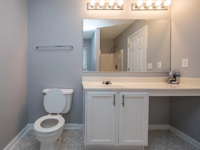 4553 Darrowby Dr