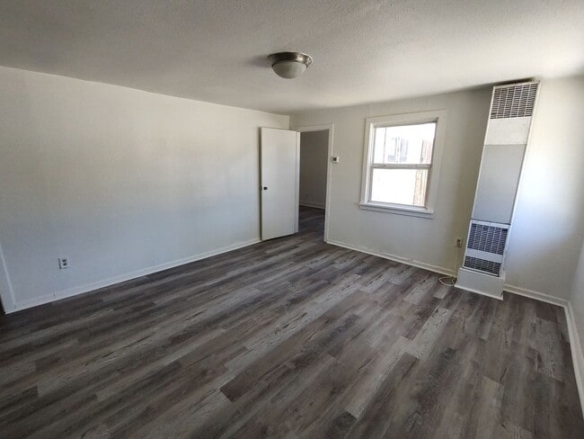 Photo - 2 Bedroom 1 Bath Newly Remodeled House