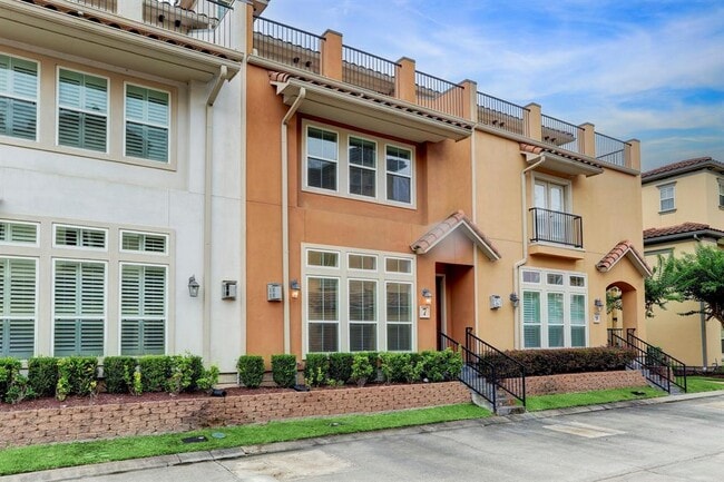 Photo - 7 Laurelwood Dr Condo