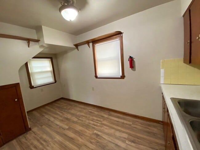 Photo - 114 Beck Ave Unit Apt 1 - Down