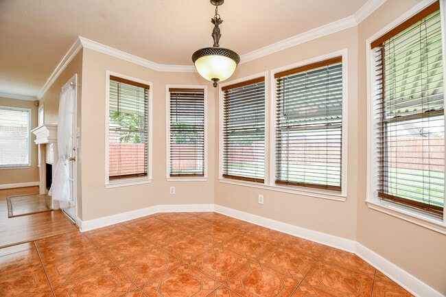 11707 Turtle Lake Dr