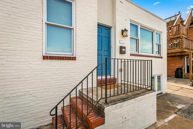 Photo - 600 N Linwood Ave Unit B